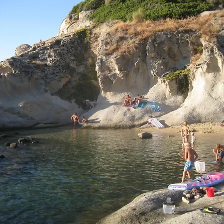 ゲストハウス Summer 4*