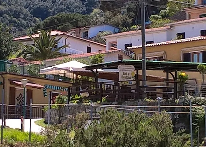 Summer B&B Guest house Marciana (Isola d'Elba)