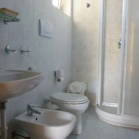Guest house B & B Summer *